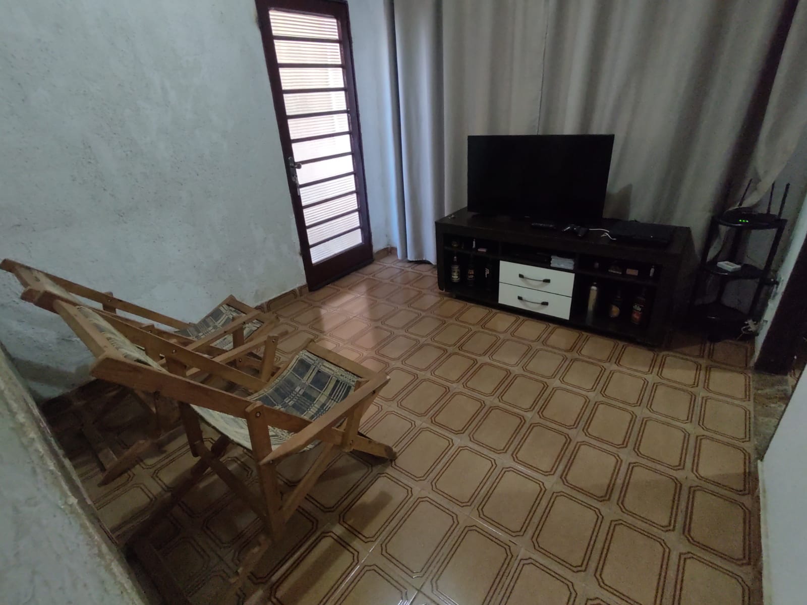 04fe3ccc-58ae-43d5-bc07-2b3918e20d39