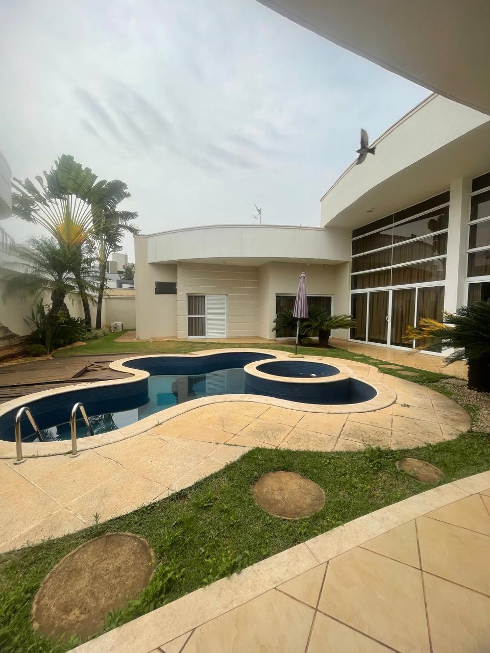 0a23cd0e-3b8b-49ad-8ea2-2de4b14876bb