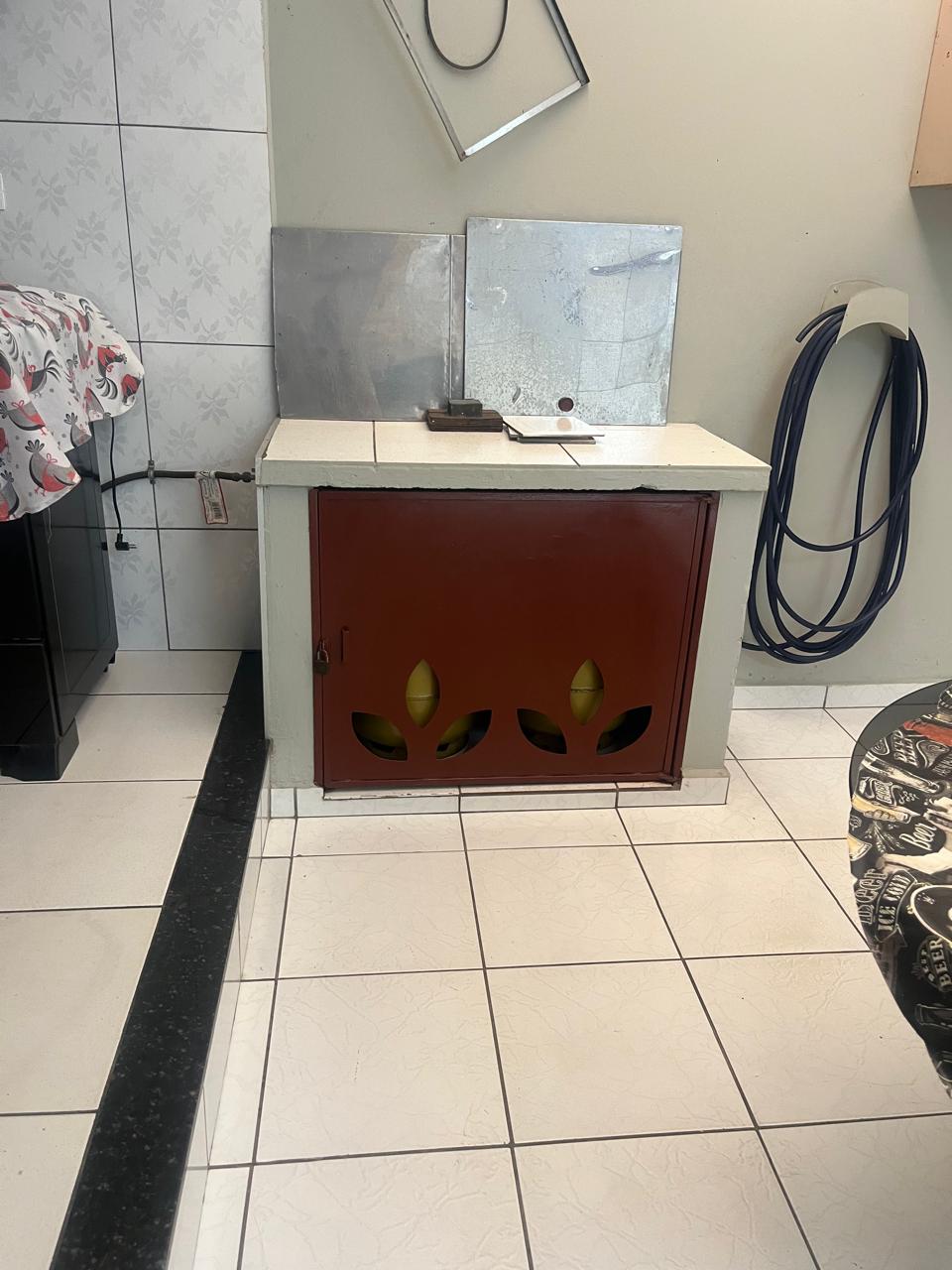 0cb6d306-f5c4-4715-a166-a41bde0b155e