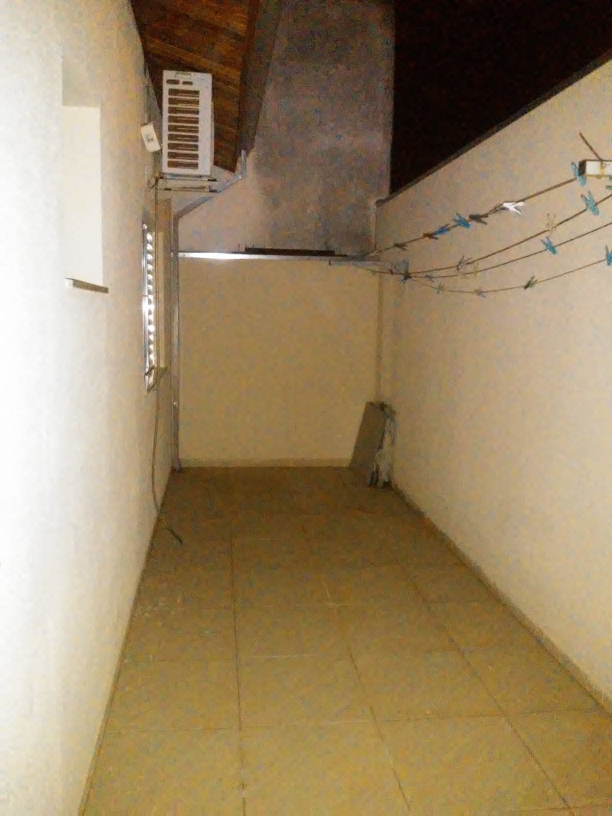 18b6cb74-df1f-415e-b03c-f80bc32ee61f (1)