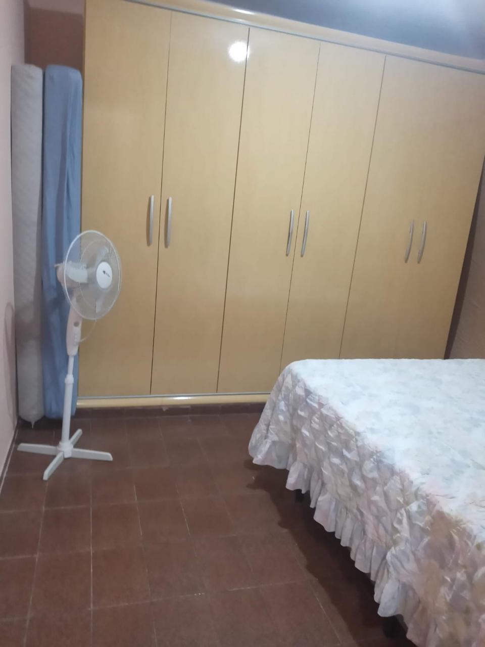 b0f82757-2c7c-4360-844d-147fd652b670