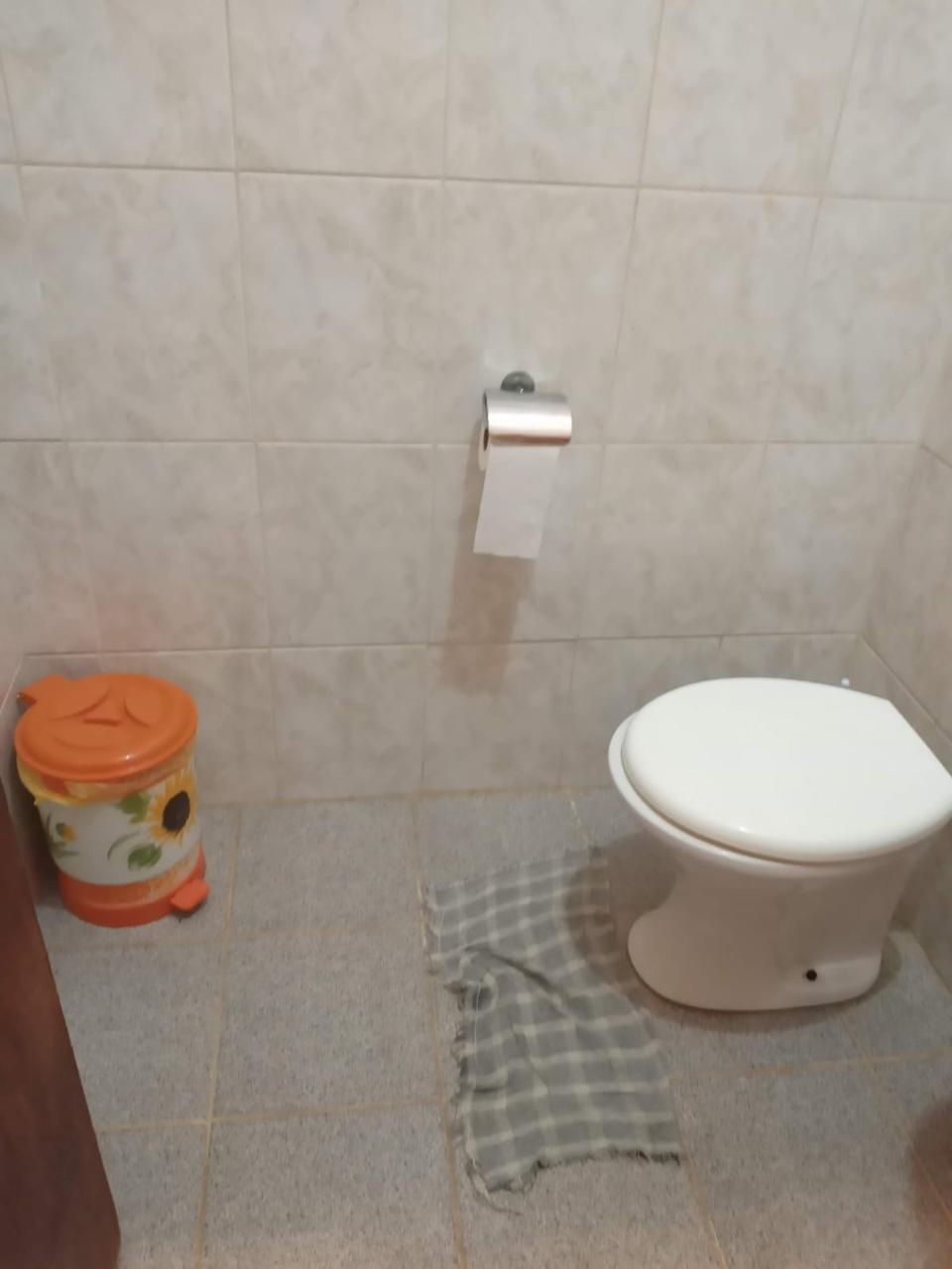 b9f54ad0-192f-47a8-b000-c6fc23fcc634