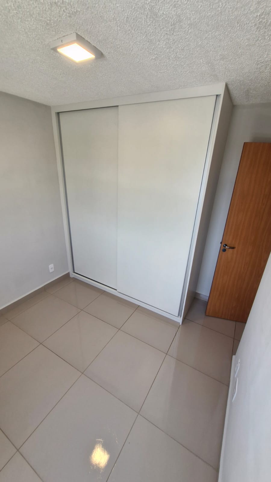 b77cc2f0-27d8-40df-a920-e2e05ef09b9b